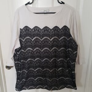 ⭐ CJ Banks Black and White quarter sleeve top Size 2X